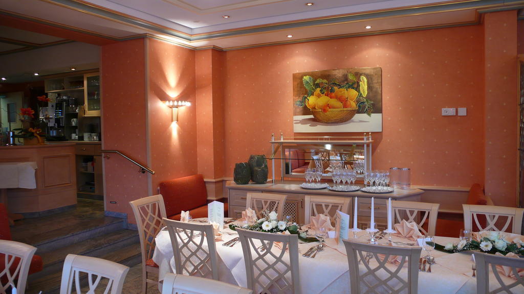 Hotel Anika Neuenburg am Rhein Exterior photo